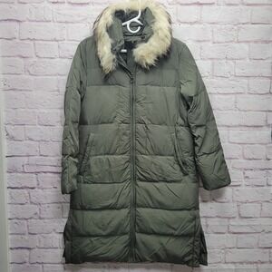 Long Women's Duck Down Puffer Jacket Size 10 (M) Olive Green Raccoon Fur Collar